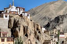 6 days Private Guided Tour of Ladakh from Delhi by flight & car