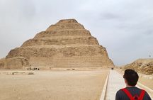 Private Tour to Pyramids of Giza ,Sakkara and Memphis with Lunch.