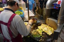 Local Favorites: Taiwan Night Market Food Tour in 2 hours