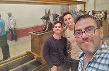 Private tour:Giza Pyramids,Sphinx,Egyptian Museum CamelRide&Lunch