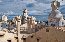 Barcelona: Sagrada Familia, Modernism and Gothic Quarter