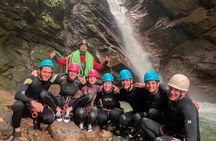 Extreme Canyoning in the Cashaurco Canyon in Baños