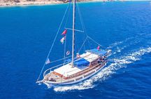 Private 6-Hour Boat Tour with Lunch in Bodrum Bays