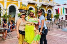 Tour in Chiva 5 hours through the City of Cartagena