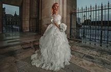 Iconic Portraits in an Exclusive Photoshoot at the Eiffel Tower 