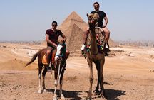 Pyramids and Egyptian Museum - Cairo Tour