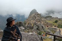 One-day visit to Machu Picchu by luxurious Vistadome train.