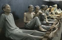 Insightful Hanoi City Tour with B52 Victory & Train Street Visit