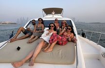 Dubai Marina 2 Hour Sunset Yacht Tour with Alcoholic Drinks