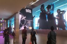 Seongsu-dong Walking Tour: K-Pop, Culture, Cheer, Friends & Relax