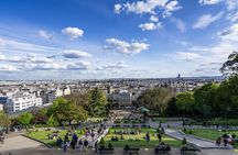 Montmartre guided walking tour with local guide in small group