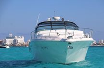 Cruise in Elegance: Luxury Yacht Rental in Cancun