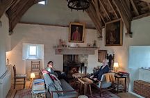 Private visit in an Irish Castle Home