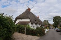 Discover the Enchanting Charm of Cotswolds Villages from London