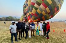 Early Morning Balloon Safari with Breakfast from Magaliesburg