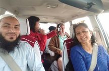 Same-Day Taj Mahal Group Tour From Delhi by Luxury Travelers