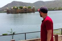 2-Day Private Jaipur City Sightseeing Tour with Six Place