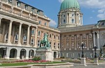 Buda Castle District: Private Tour including Gellért Hill