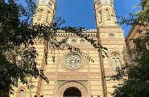 A Day in Budapest: Private Tour with Tickets Included