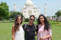 Same Day Taj Mahal Tour by Super Fast Train From Delhi