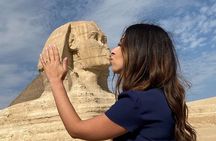 Private Guided Tour to Pyramids of Giza and Sphinx