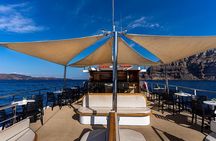 Santorini Full Day Tour and Sunset in Oia village