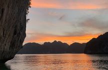 Sunset & Bioluminescent Plankton Kayaking Lan Ha bay 