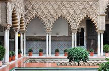 Private visit to the Real Alcazar of Seville (tickets included)