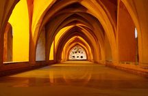 Private visit to the Real Alcazar of Seville (tickets included)