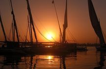 Private Evening Dinner Cruise in Cairo 