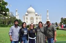 From Delhi-Private Taj Mahal, Agra Fort Tour & Jaipur Transfer