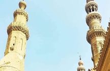 Day Tour of Famous Mosques in Cairo 