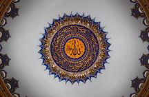 Sheikh Zayed Mosque Half Day Tour in Abu Dhabi