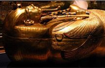 Private Day Tour Giza Pyramids and Egyptian museum (OR) GEM 
