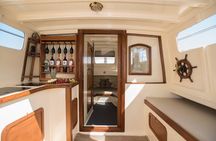 6 Hour Private Cruise in Mykonos with Food and Drinks