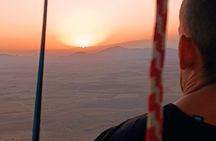 Hot air balloon flight to Marrakech in a small group. Breakfast