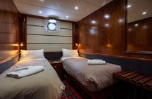 Doubtful Sound Overnight Cruise