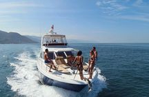 Luxury Whale Watching in Puerto Vallarta (Private Yacht/Group)