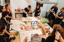 Devour Rome Wine & Pizza Making Class in Trastevere Neighborhood