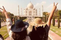 From Delhi: Taj Mahal and Agra tour by Superfast Train