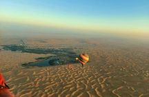 Sunrise Hot Air Balloon Tour over Dubai Desert