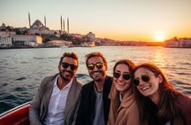 Istanbul Bosphorus Private and All Inclusive Yacht Tour 
