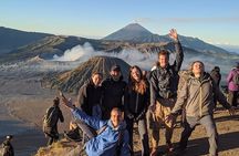 3D2N Mount Bromo & Ijen Crater Tour from Surabaya