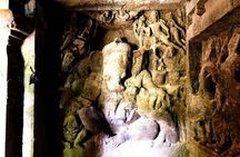 Elephanta Caves: Island Tour with a Local Guide