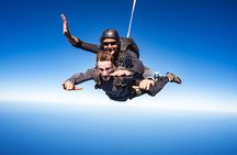Tandem Skydive Shellharbour Beach 15,000ft