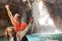 La Leona Waterfall Adventure Hike (Group Tour) 
