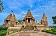 Golden triangle with Khajuraho and Varanasi