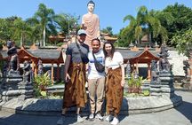 Brahmavihara Arama Banjar Hot Spring Ulundanu Bratan Private Tour