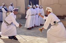 Old Nizwa and Akhdar Mountain with a local guide (private).