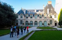 Hidden Paris: Explore Medieval Marais on a Walking Tour